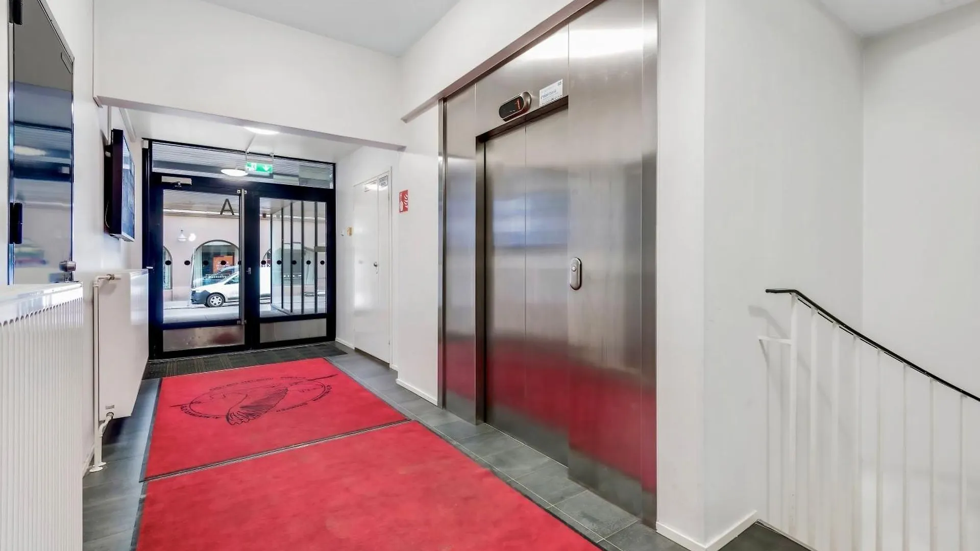 Luxurious 3-Br Apt With Balcony Helsinki 0*,