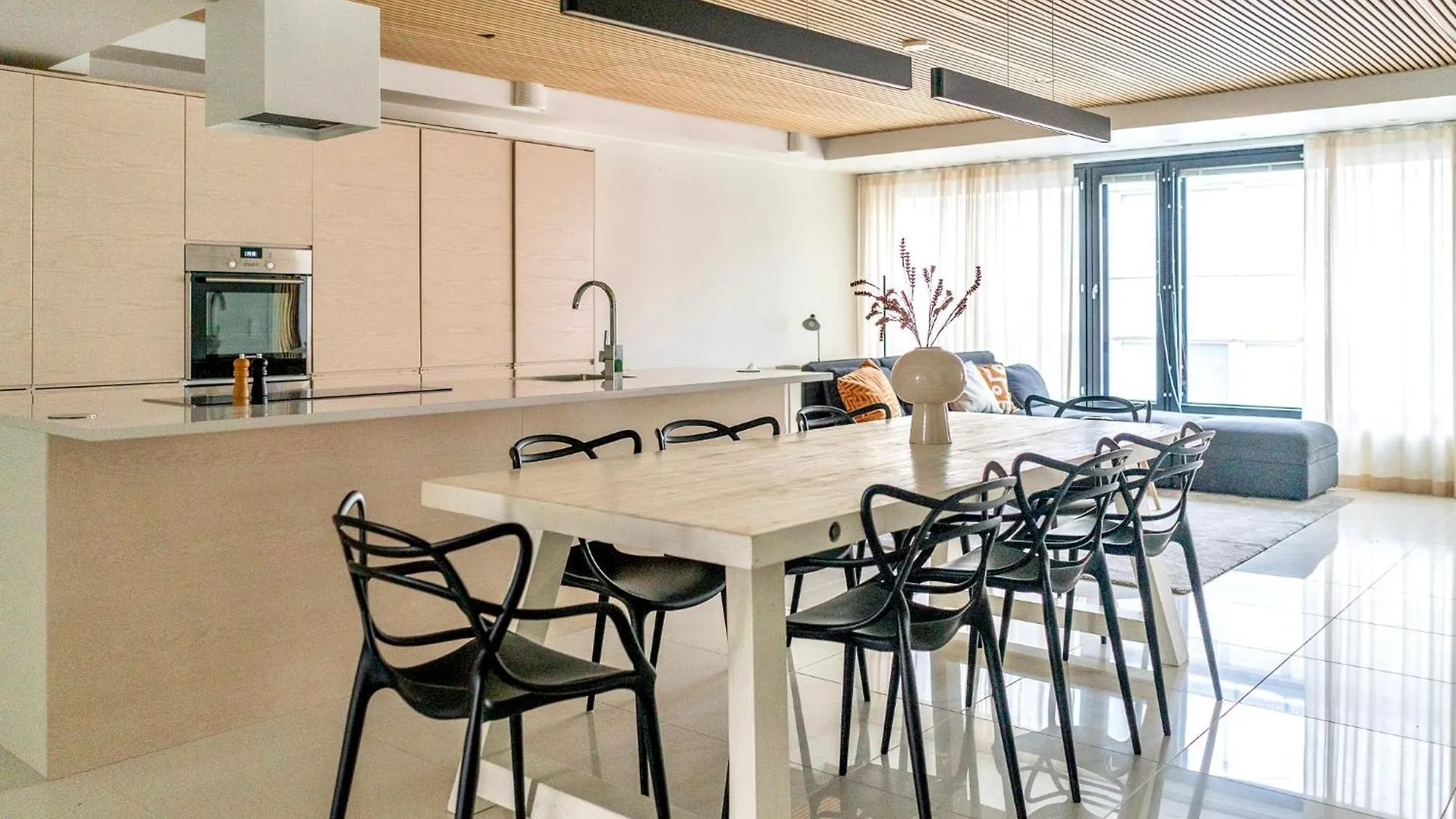 Daire Luxurious 3-Br Apt With Balcony Helsinki Finlandiya